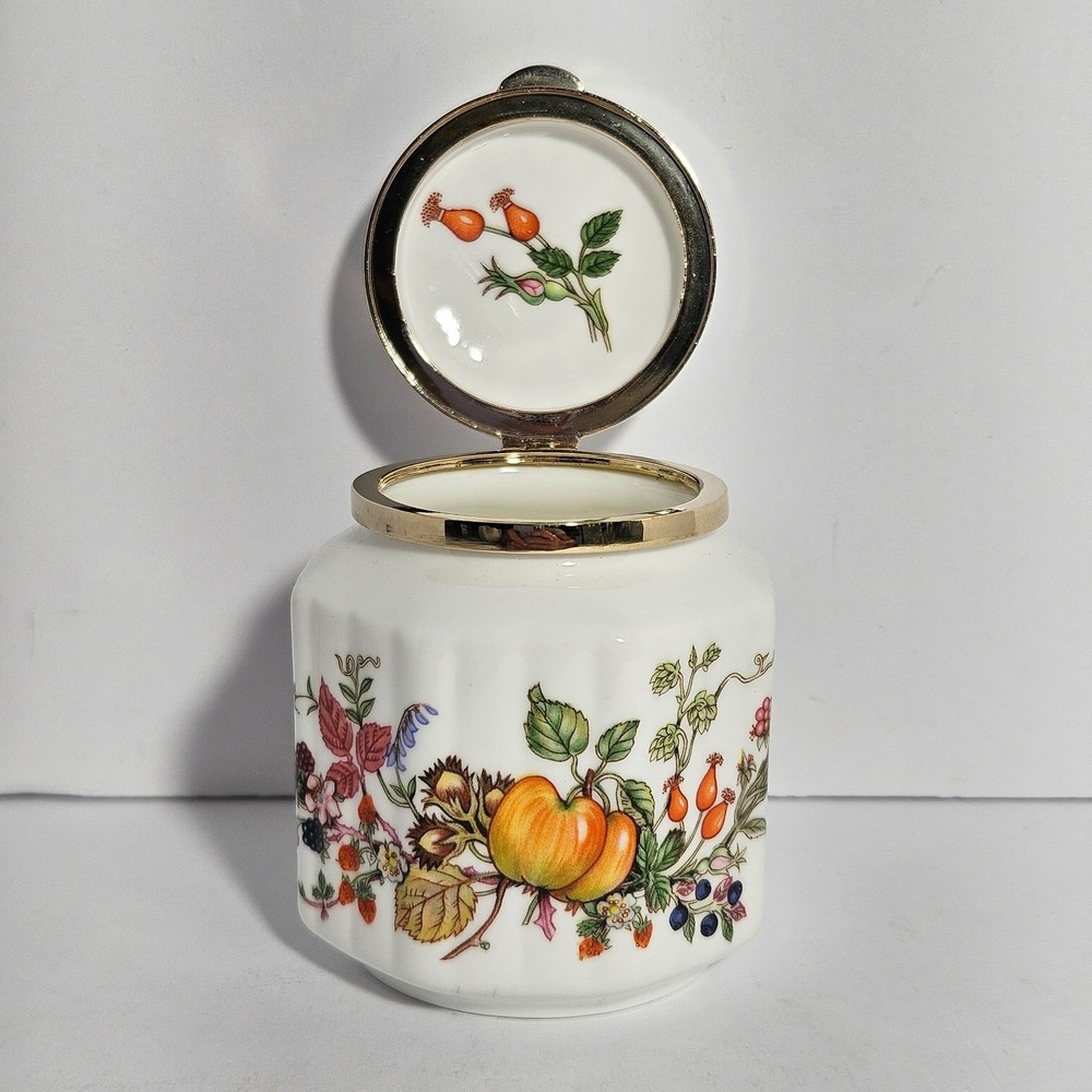 Hammersley Somerset Hinged Octagonal Jar Pill Box Fine Bone China England 3 inch